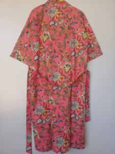ชุดกิโมโนลายดอกไม้หรูหราขายส่ง ผ้าฝ้าย 100% ชุดนอนยาว แขนยาว มีกระเป๋าหน้า ผูกเชือกด้านหน้า ผู้ผลิตขายส่งจำนวนมาก - Product Image 4