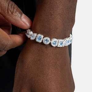 Bracelet tennis de luxe en moissanite bleu clair, en argent sterling 925, avec halo multi-formes, bijoux fins - Product Image 2
