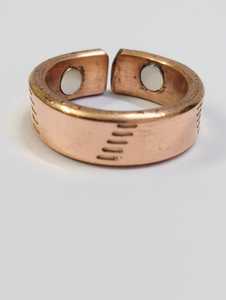 Anillo de Cobre Ajustable Grabado a Mano, Anillo Abierto de Cobre Puro, Anillo Unisex Vintage para Boda y Fiesta, Diseño de Terapia Magnética - Product Image 3