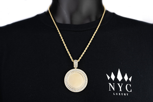 Luxury Unisex Moissanite Pendant Contemporary Fashion Jewelry with Eye Catching Sparkle and Elegant Modern Design - Product Image 4