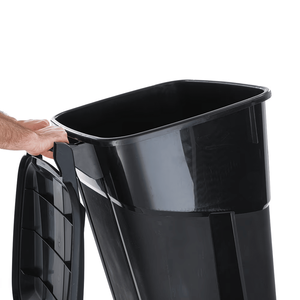 Set di 2 Bidoni della Spazzatura in Plastica Nera Resistente con Ruote e Coperchio Integrato, Capacità 32 Galloni - Product Image 4