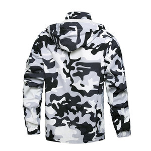 Veste coupe-vent à capuche zippée pour homme, personnalisée OEM, imprimée unie, en toile, imperméable, avec logo frontal, écologique et respirante - Product Image 2