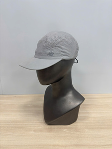 Casquette unisexe de style sportif urbain de haute qualité avec tissu respirant et imperméable pour un usage quotidien en toutes saisons - Product Image 2