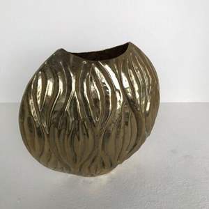 Vase à fleurs en aluminium moderne et élégant, finition mate, personnalisable, pour salon, centre de table de mariage - Product Image 3