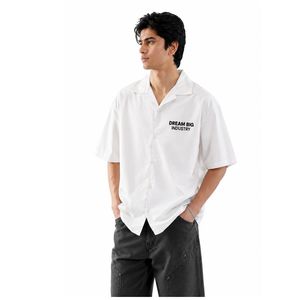 T-shirts à manches courtes pour hommes, coupe classique, blanc, col à capuche, 100% coton, 240g, streetwear décontracté, logo imprimé, boutons, vente en gros - Product Image 5