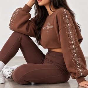 Sweat-shirts à capuche courts pour femmes, entièrement ornés de strass, en molleton de haute qualité, col rond, épaules tombantes, vente en gros, personnalisables - Product Image 3