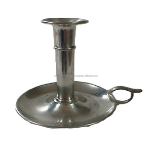 Bougeoir conique en aluminium fini nickel pour l'éclairage de la maison Décoration Autres bougeoirs Lanternes et bocaux à bougies - Product Image 1