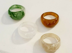 Bague en résine hautement polie pour homme et femme, idéale pour les fêtes, les fiançailles, ou comme cadeau de mariage - Product Image 2