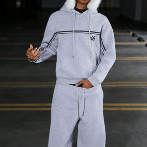 ชุดกีฬาลำลองสำหรับวัยรุ่น พิมพ์ลายตัวอักษร สีเทา สตรีทแวร์ ยูนิเซ็กซ์ น้ำหนักเบา ระบายอากาศได้ดี เสื้อฮู้ดดี้และชุดวอร์ม - Product Image 1