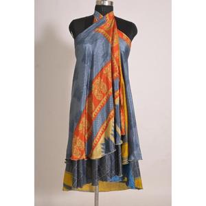Jupe portefeuille en soie faite à la main à imprimé floral d'inspiration vintage pour femme, taille mi-haute - Product Image 3