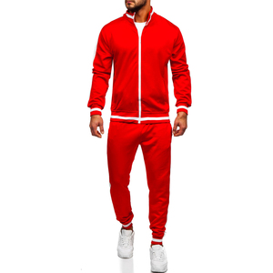 Ensemble de jogging pour homme sur mesure, collection hiver, polaire épaisse, sensation légère et chaude, haute durabilité, directement de l'usine - Product Image 1