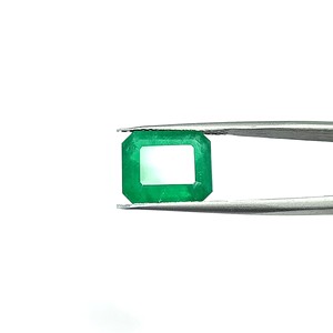 Esmeralda Octogonal Verde de 7.71 Quilates de Zambia, Gema Suelta, Tabla Ratti 8.25 - Product Image 2