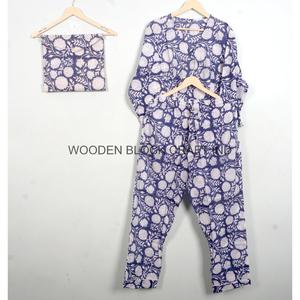 Magnifique ensemble de pyjama en coton pur à 100 % imprimé à la main avec motifs floraux, vêtements de détente, vêtements de nuit de luxe - Product Image 3