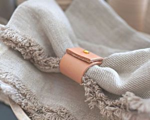 Premium Decorative Leather Napkin Ring Suitable For Anniversary Birthday Celebration Dining <b>Table</b> Accessories - Product Image 5