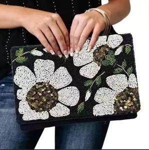 Bolso de mano de lujo con cuentas de cristal para la noche, proveedor mayorista, cartera artesanal con cuentas a juego - Product Image 5