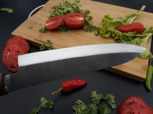 Cuchillo de Chef de Acero al Carbono Forjado a Mano, Hoja de 8-9.9 Pulgadas, Acabado Satinado, Estilo Japonés, Mango de Madera, para Mano Derecha - Product Image 4