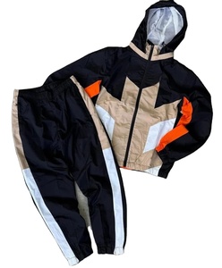 ชุดวอร์มแบบยูนิเซ็กซ์คุณภาพสูง ปรับแต่งได้ พร้อมโลโก้และดีไซน์เฉพาะตัว - Product Image 1