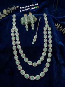 Ensemble de collier et boucles d'oreilles ethniques de luxe en laiton plaqué rhodium pour mariée, avec Maang Tikka |   Fête de mariage, de fiançailles et d'anniversaire avec zircon - Product Image 2