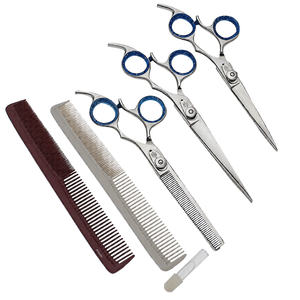 Ensemble de 5 ciseaux professionnels pour la coupe de cheveux, kit de ciseaux de barbier avec pochette de ceinture, outils de coiffure en acier inoxydable pour salon - Product Image 1