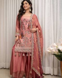 Traje de Fiesta Largo de Gasa Rosa Bordado con Flores y Borlas para Mujer, Estilo Salwar Kameez Indio Pakistaní - Product Image 1