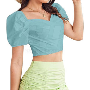 T-shirt court tendance pour femme – Style moderne et confortable pour le quotidien – Design léger et doux - Product Image 4