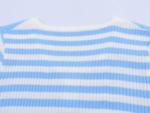 Camiseta de Punto Informal de Moda con Cuello Redondo y Botones, Estampado a Rayas de Color Blanco y Azul para Mujer - Product Image 6