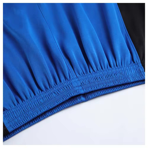 ชุดฟุตบอลแขนสั้นแบบกำหนดเอง พิมพ์ลายดิจิทัลที่ด้านหน้า โลโก้แห้งเร็ว ดีไซน์สำหรับทุกเพศ - Product Image 3