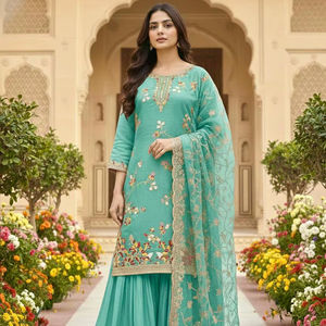 Vêtements indiens et pakistanais, Salwar Kameez pakistanais à bas prix, Shalwar Kameez Anarkali, robe indienne pour femmes, Kurti, collection Eid - Product Image 1