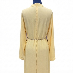 ชุดเดรสอิสลามแบบยาวสำหรับผู้หญิง พร้อมการตกแต่งระดับพรีเมียม - Product Image 3