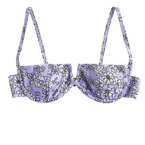 ผู้ผลิตขายส่งชุดบิกินี่ลายดอกไม้สำหรับผู้หญิง เสื้อแบบ Bandeau กางเกงแบบ Thong ผ้าสแปนเด็กซ์ยืดหยุ่น โพลีเอสเตอร์ ชุดบิกินี่สำหรับผู้หญิง - Product Image 3