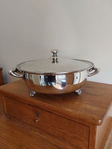 ชุดหม้อสแตนเลสอเนกประสงค์ ดีไซน์สวยงาม สำหรับเสิร์ฟข้าวแกง ซุป และอาหารร้อนอื่นๆ - Product Image 4