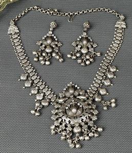 Ensemble de bijoux en argent oxydé pour femmes, collier et boucles d'oreilles style bohème indien, cadeau pour elle - Product Image 2