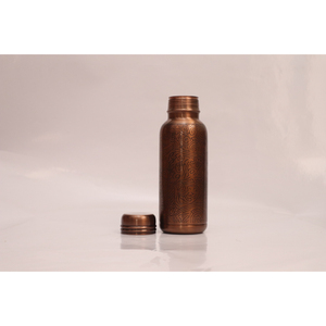 Bouteille d'eau en cuivre pur 1000 ml avec motif gravé à la main, bienfaits ayurvédiques pour la santé, bouteille de voyage écologique pour le yoga et la gym - Product Image 6