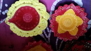 Lámpara Diya Tradicional India de Barro |   Lámparas de aceite de terracota hechas a mano para festivales |   Proveedor Mayorista India - Product Image 2