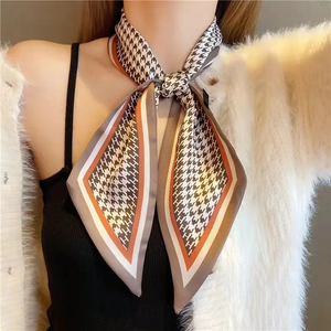 Écharpe longue de luxe en soie pour femme, motif animalier cheval, écharpe fine et étroite, ruban pour sac, bandeau pour cheveux, foulard pour femme - Product Image 1