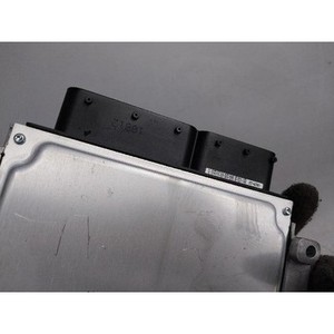 Unidad de Control del Motor Rodius I, II 2004-2018 Usada ORIGINAL 6715400732 - Product Image 3