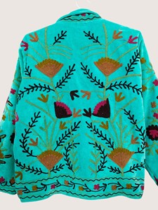 เสื้อแจ็คเก็ตโบฮีเมียนปักลายสีเทอร์ควอยซ์ แขนยาว คอทรงโอ ไซส์พลัส สำหรับผู้หญิง สวมใส่สบายในฤดูหนาว เป็นมิตรกับสิ่งแวดล้อม ลายซูซานี ทำจากขนสัตว์ CVR - Product Image 5