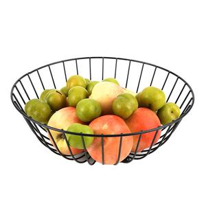 Panier de rangement moderne et élégant en métal tressé à la main, écologique, avec poignées, pour une utilisation polyvalente en cuisine et en jardinage - Product Image 1