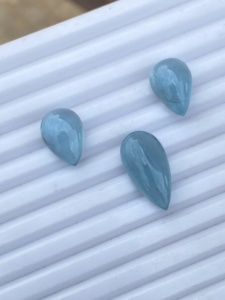 Aigue-marine naturelle, ensemble de 3 pièces, forme poire, cabochon, une pierre précieuse d'une beauté inégalée, avec une belle couleur et une excellente qualité, 31,30 carats - Product Image 5