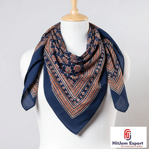 Foulards carrés en soie élégants Impression numérique personnalisée Tissu de qualité supérieure léger Accessoires de mode Fourniture en vrac - Product Image 4