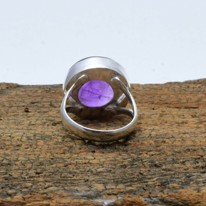 Bague pour femme en argent 925 faite à la main avec améthyste taille ronde et pierres précieuses, bijou raffiné pour mariage ou usage quotidien pour elle - Product Image 3
