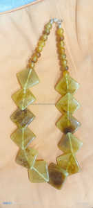 Proveedor de Collares de Resina al por Mayor |   Joyería de Resina Epoxi Hecha a Mano, Precio de Mayoreo Directo de Fábrica, Marca Privada - Product Image 3