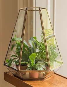 Terrario Personalizado en Forma de Cabaña de Metal y Vidrio, Macetero Moderno de Vidrio para Plantas de Interior, Suculentas, Plantas Aéreas y Terrarios DIY - Product Image 2
