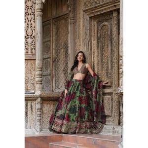 Zain Exports Georgette Micro Lehenga Choli Taille 44 Foux Gorgette Work Thread 9mm Sequence Inner Choli Included Reversible - Product Image 1