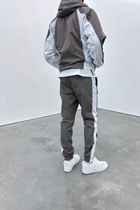 Survêtement gris pour homme avec blocs de couleur, bandes latérales, taille élastique, coupe-vent, joggers décontractés, vêtements de sport d'hiver mi-saison - Product Image 4