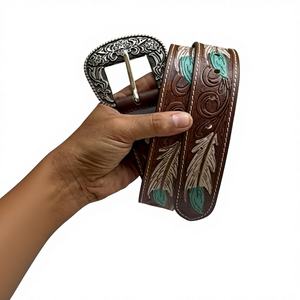 Ceinture vintage en cuir véritable de qualité supérieure, 100 % écologique, avec boucle carrée en acier robuste, fabriquée en Inde, sur mesure, longue - Product Image 1