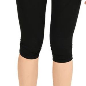 Women's <b>Black</b> <b>High</b> <b>Waist</b> Capri <b>Leggings</b> Knee Length Stretch Fitted Athletic Pants for Yoga Workout Running Fitness Training - Product Image 3