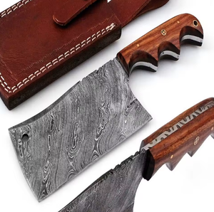 Couteau de boucher artisanal LEGACY BLADES en acier Damas, manche en bois, ambidextre, moderne, professionnel, pour hacher - Product Image 1