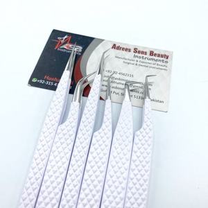 Pince à cils japonaise en acier inoxydable 90 à 45 degrés, extensions de cils en fibre durable enduites de poudre blanche, type pointu - Product Image 3