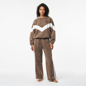 Conjunto de Chándal Casual Oversize para Mujer con Sudadera de Paneles Chevron Lavado Ácido y Pantalones de Pierna Recta, Venta al por Mayor Personalizada - Product Image 1